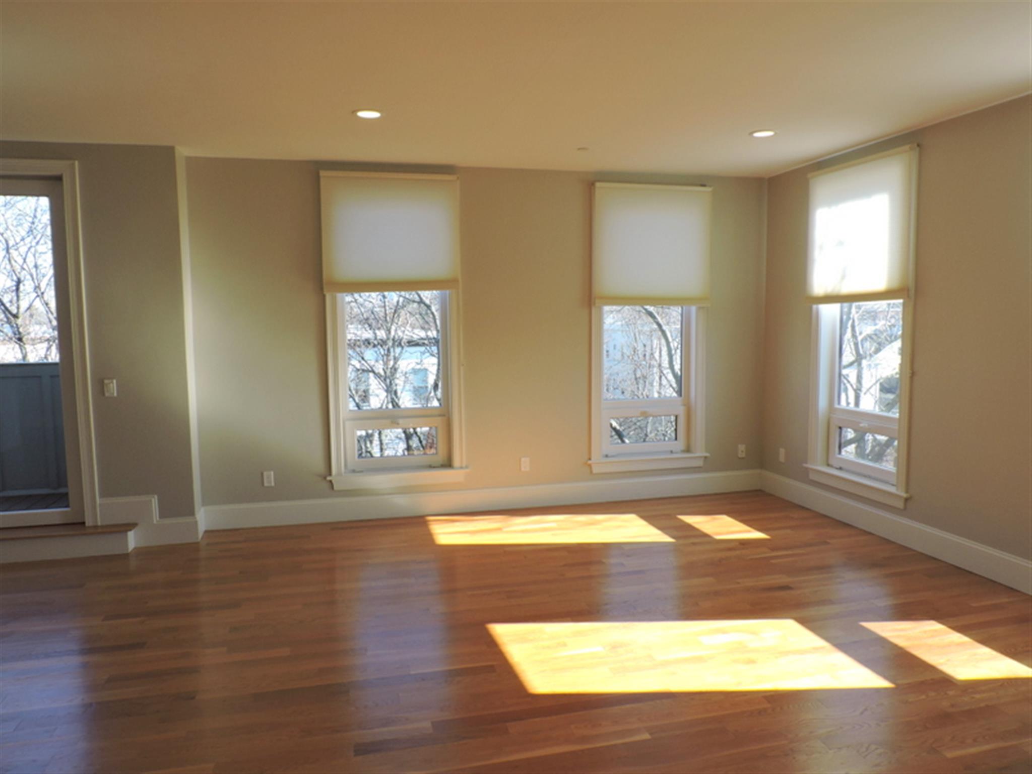 168 Hampshire St, Central Square