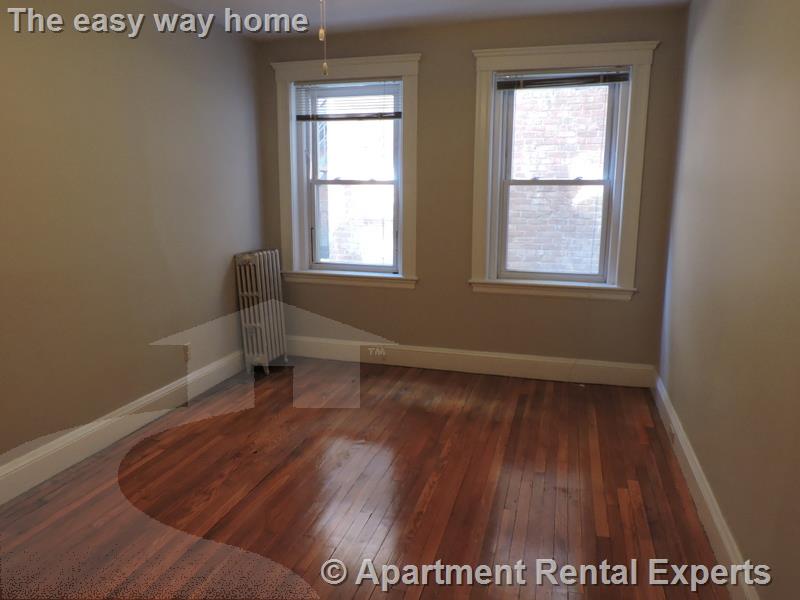 11 Gray St, Porter Square