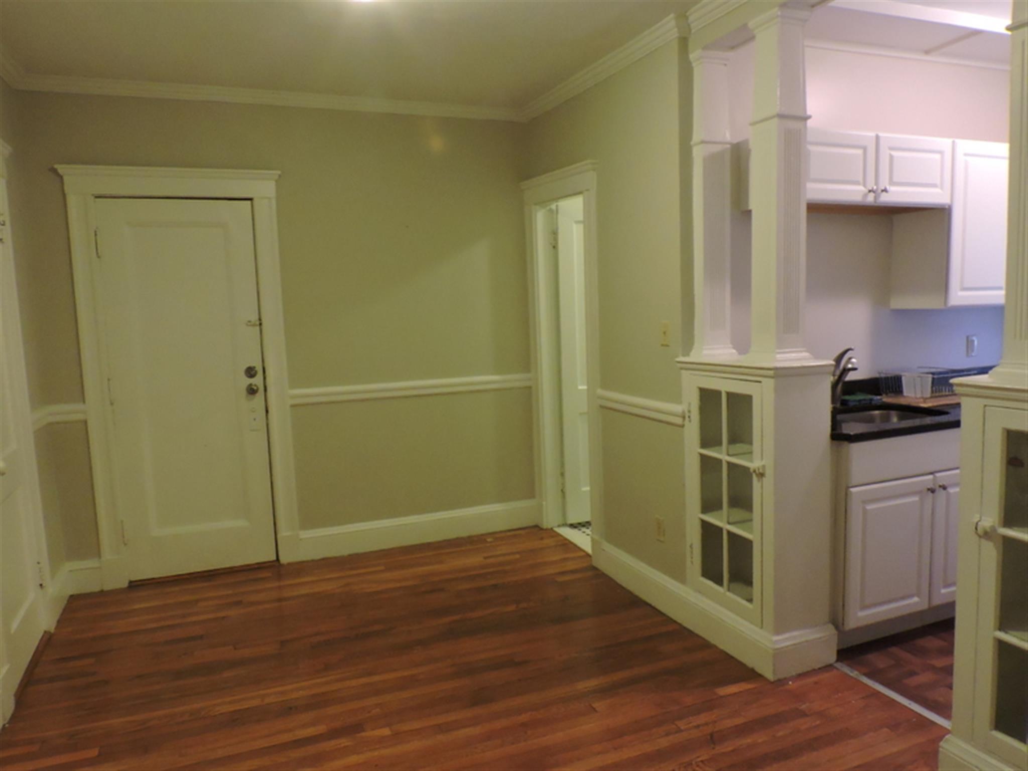 11 Gray St, Porter Square