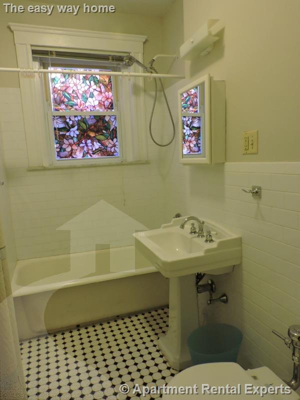 11 Gray St, Porter Square