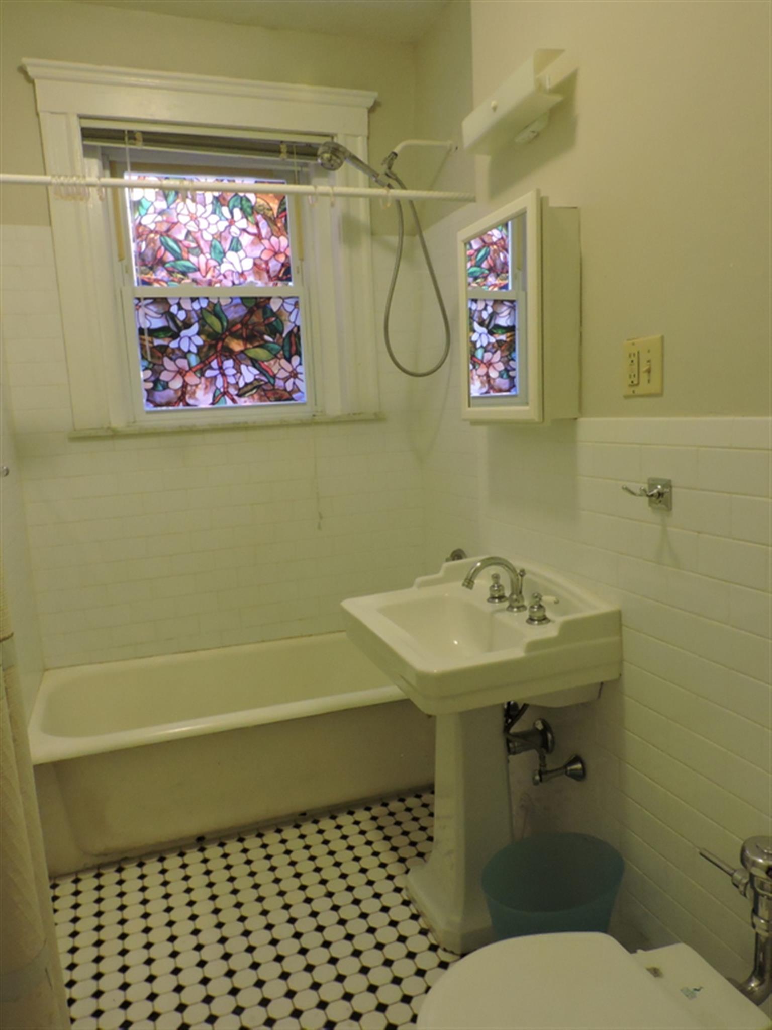 11 Gray, Porter Square