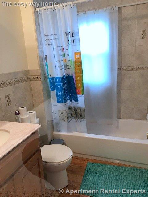 107 Perkins, East Somerville