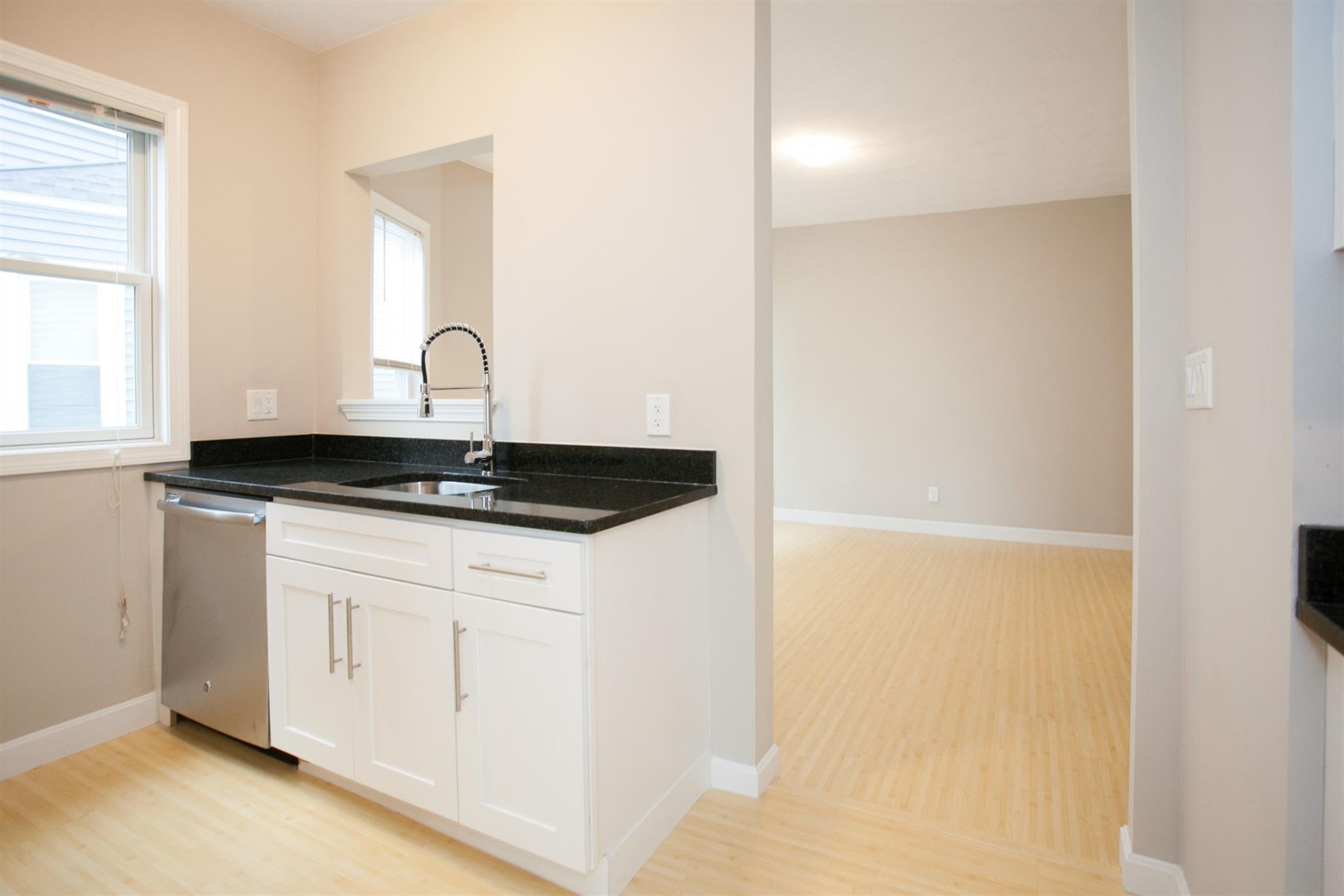 33 Bromfield Rd, Tufts