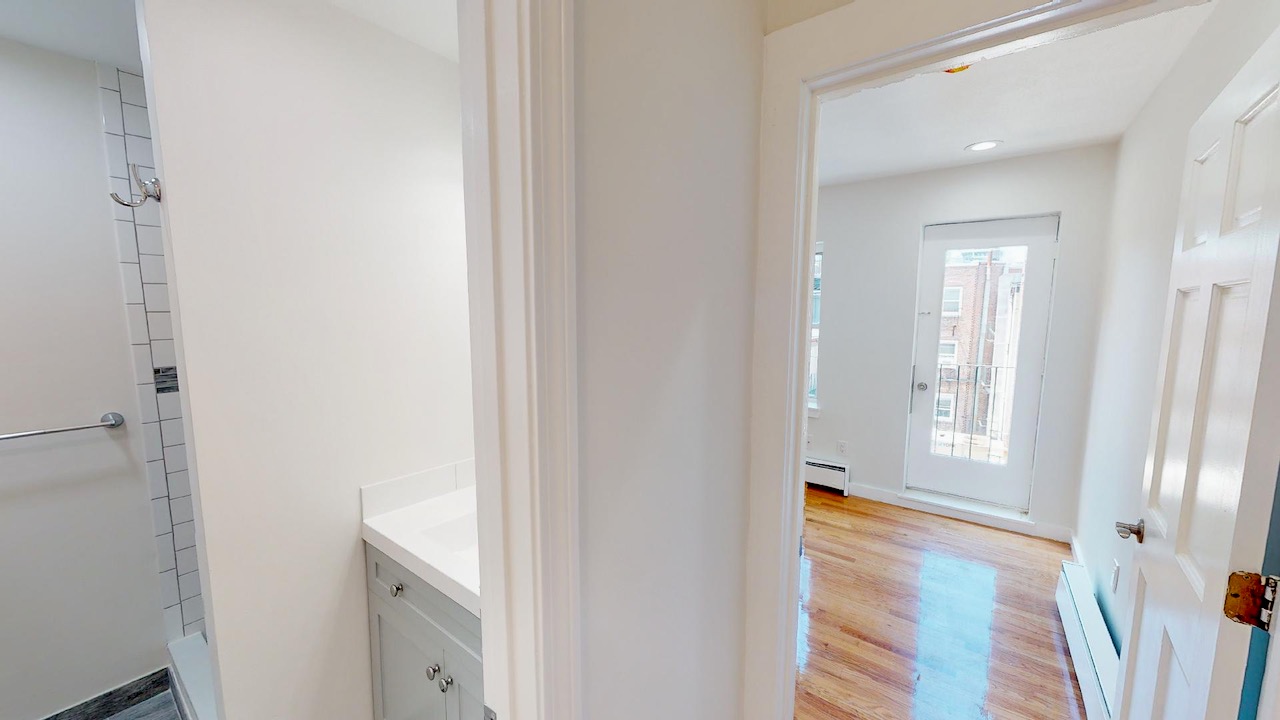 216 Hanover St, North End