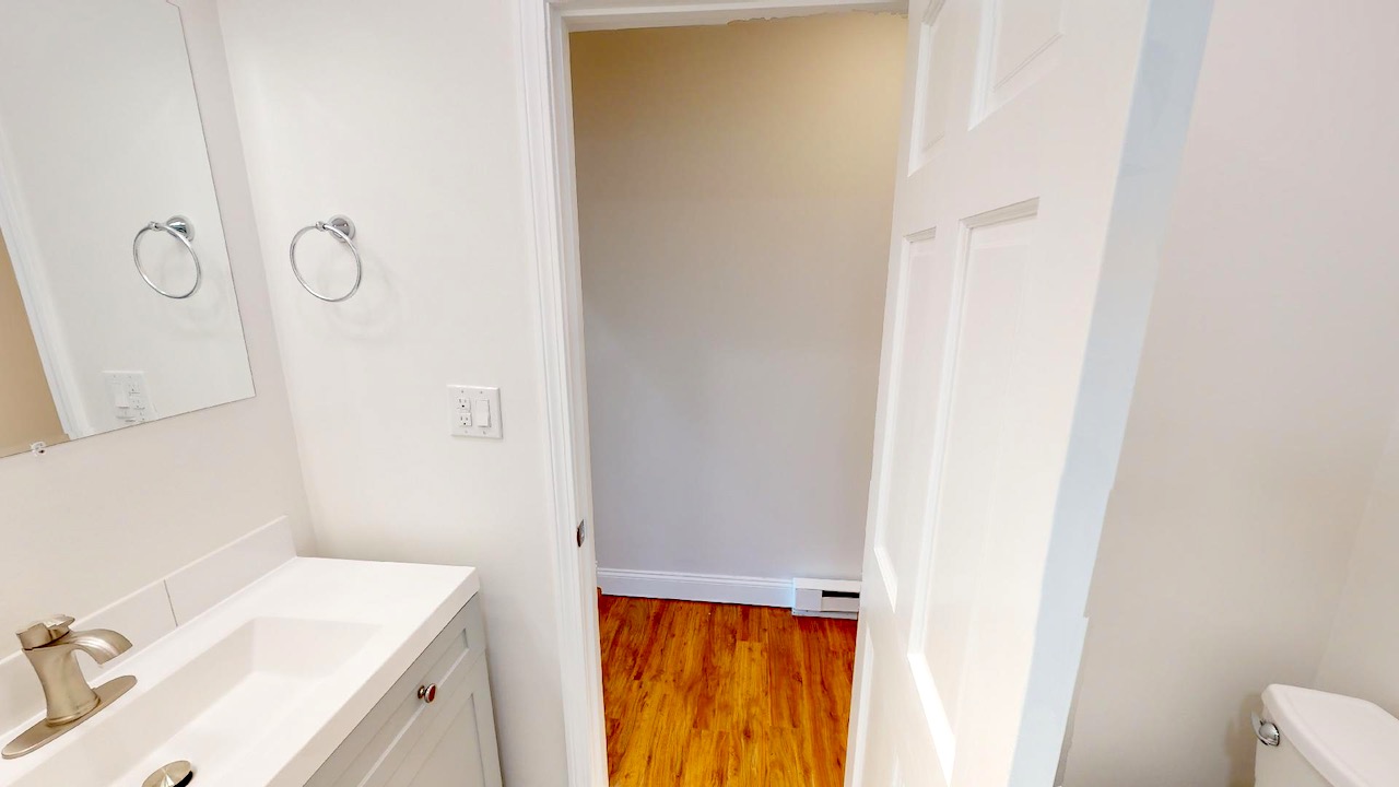 216 Hanover St, North End