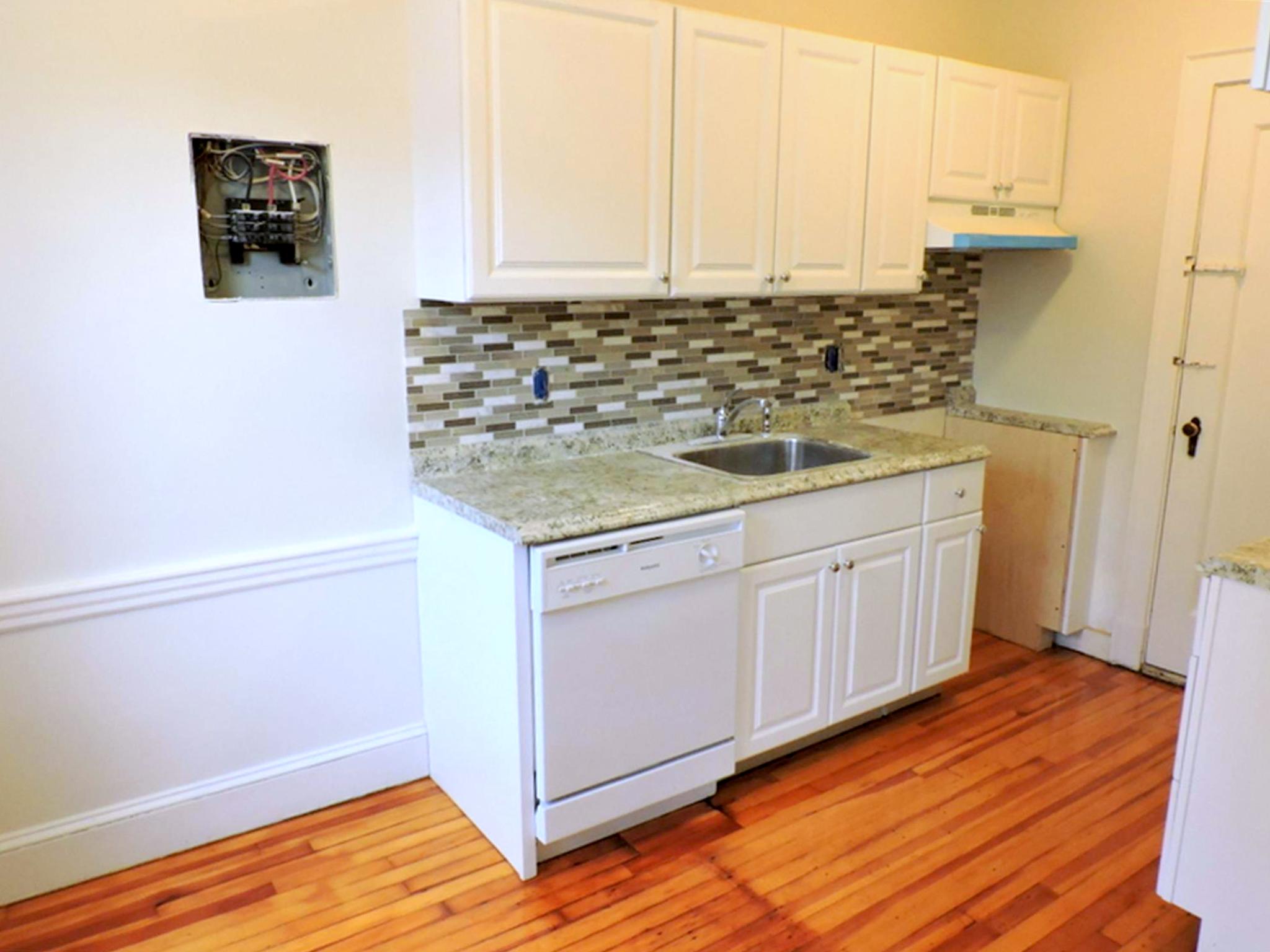 353 Harvard St, Mid Cambridge