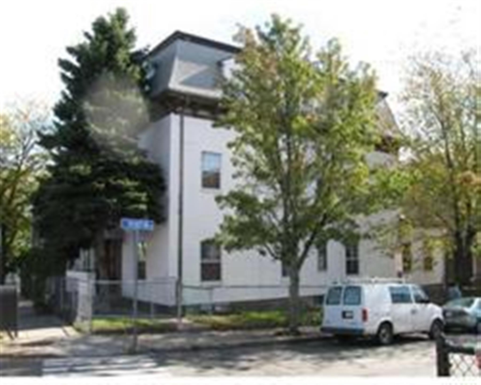 358 Broadway, Winter Hill