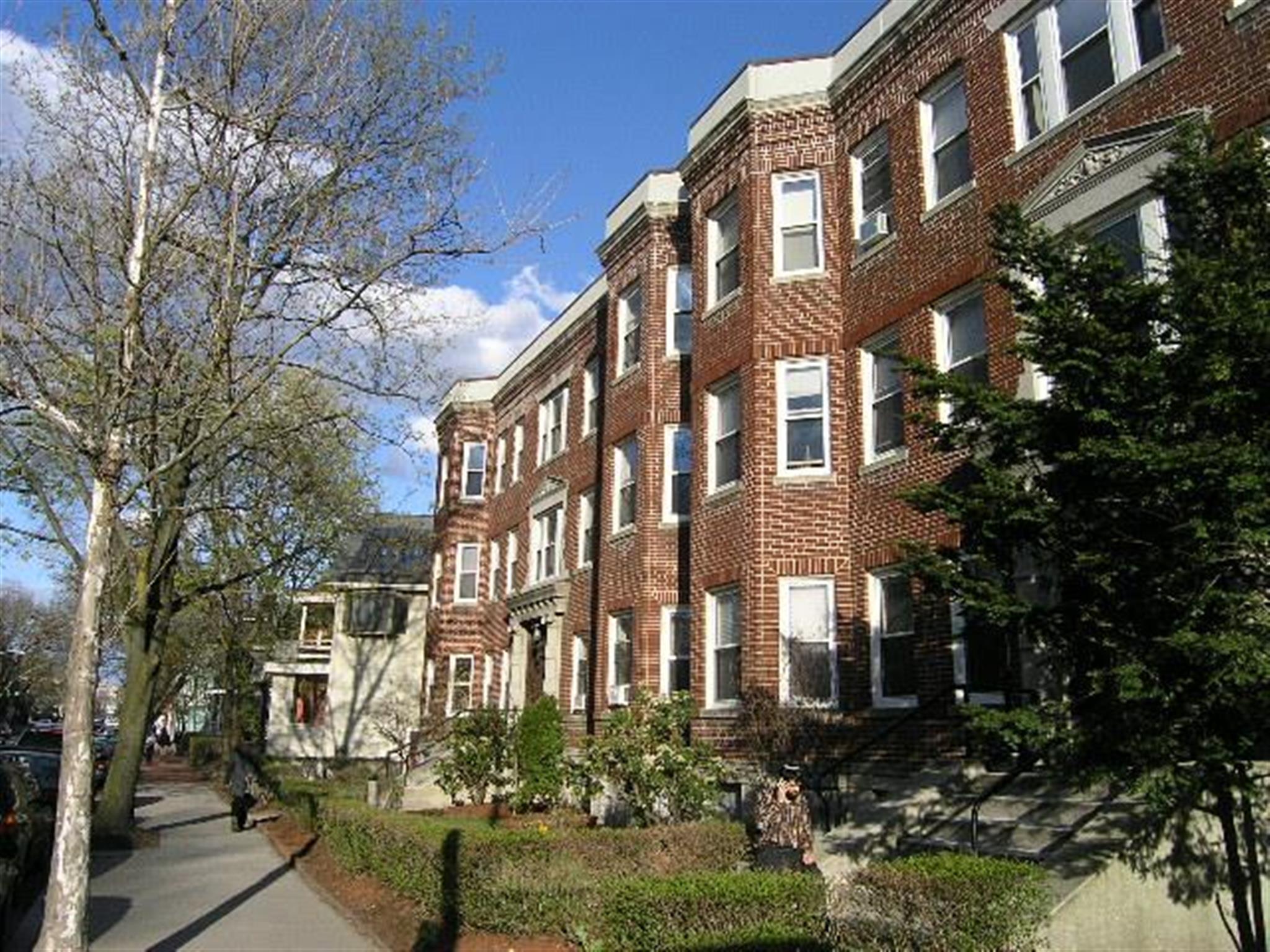 72 Kirkland St, Harvard Square