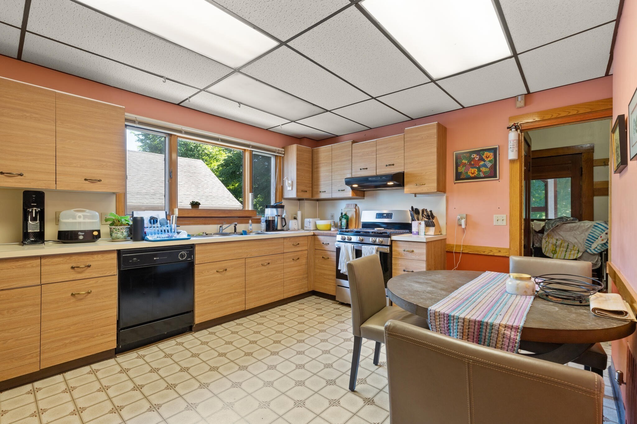 214 Maplewood St, Watertown