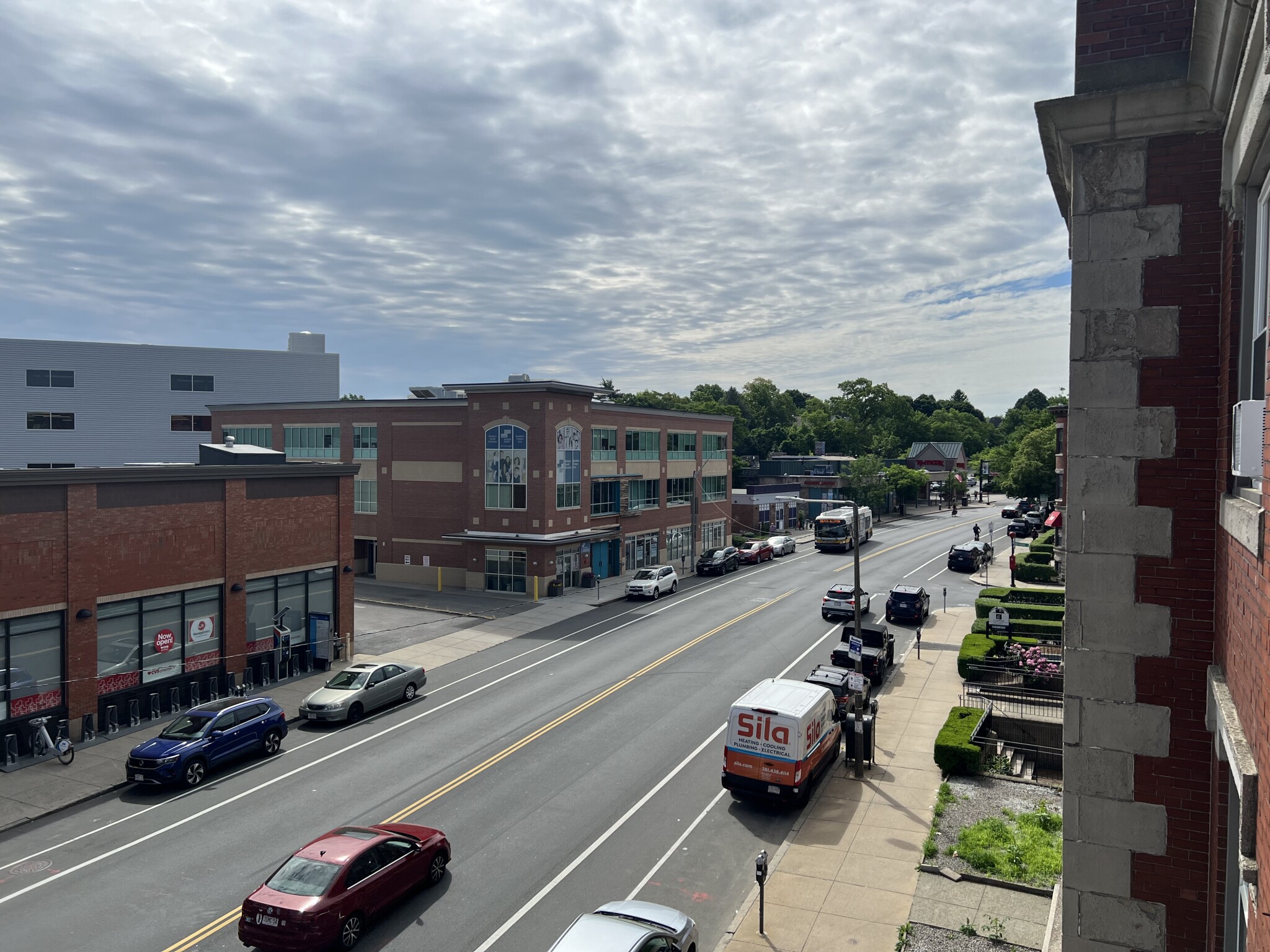 215 Harvard Ave, Brighton