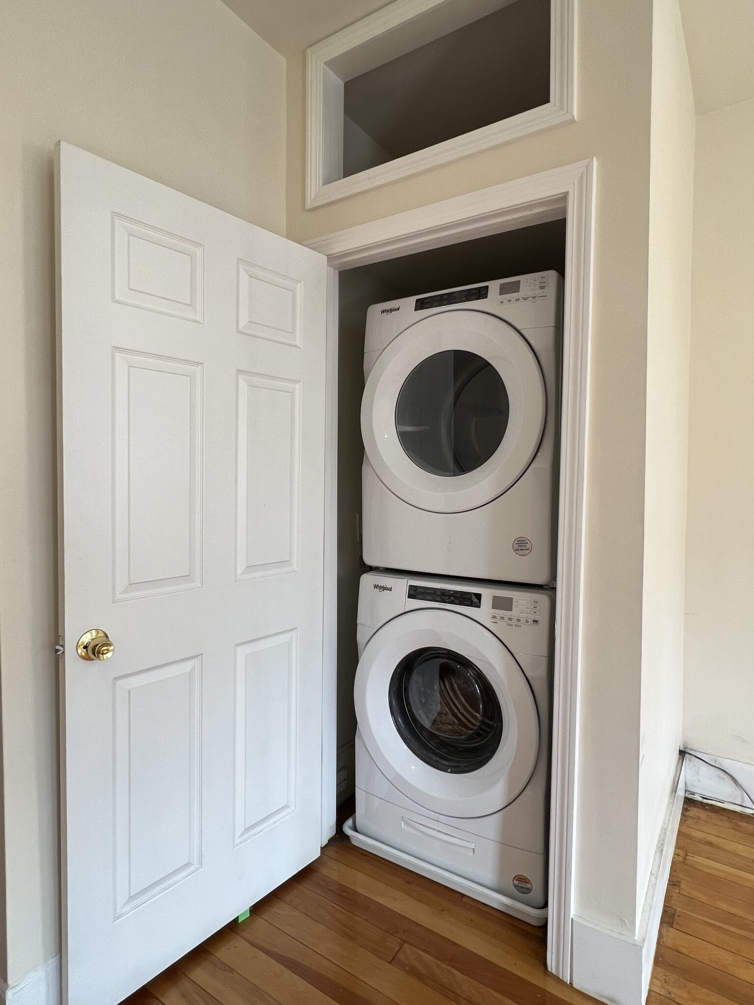 215 Harvard Ave, Brighton