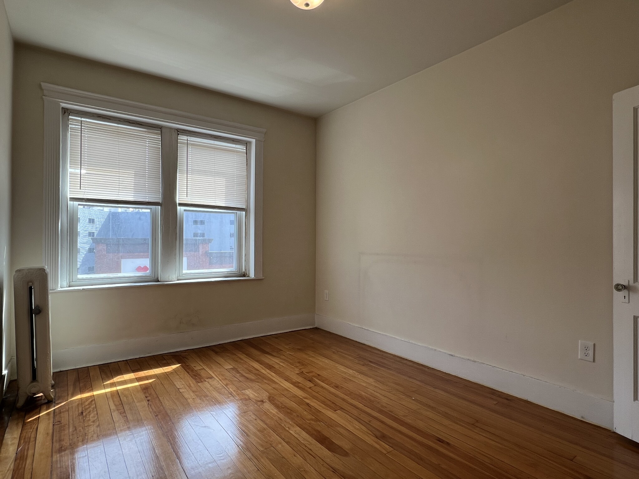 215 Harvard Ave, Brighton