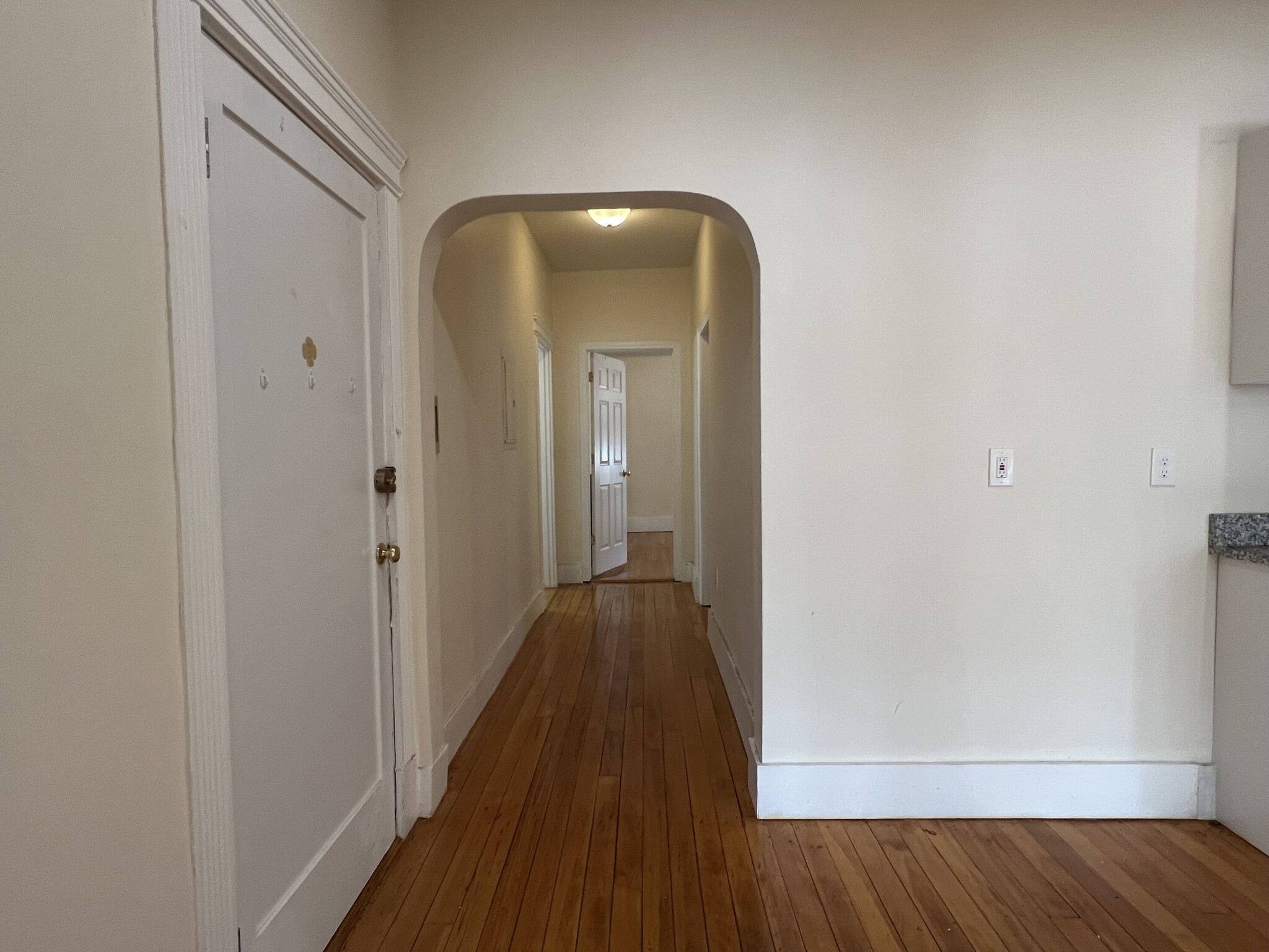 215 Harvard Ave, Brighton