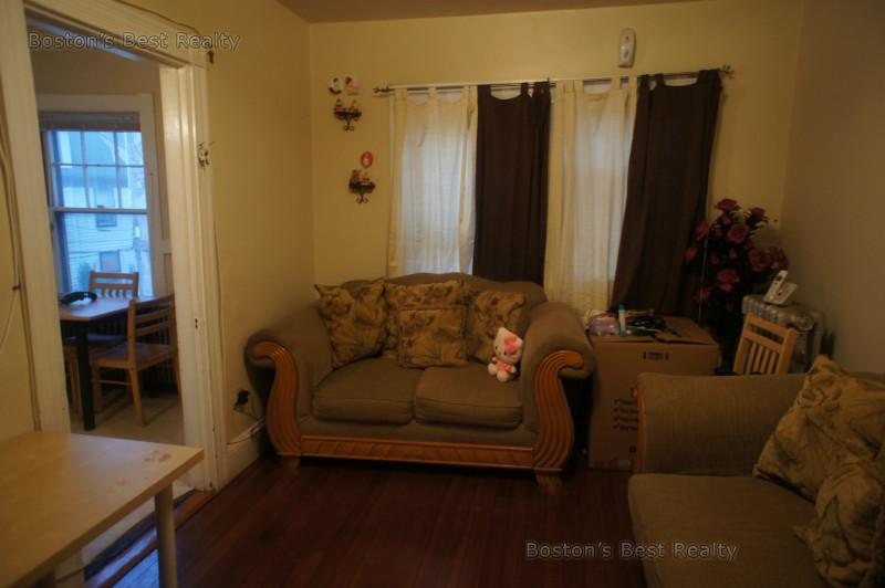 384 Washington St, Brighton