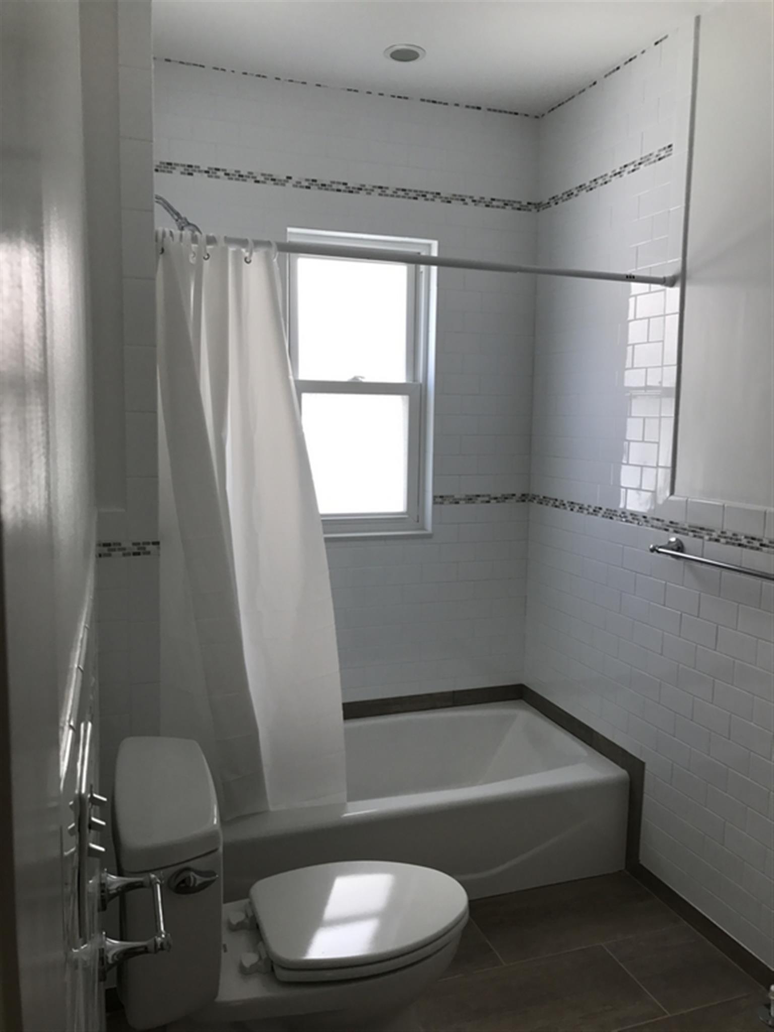 94 Bristol Rd, Medford