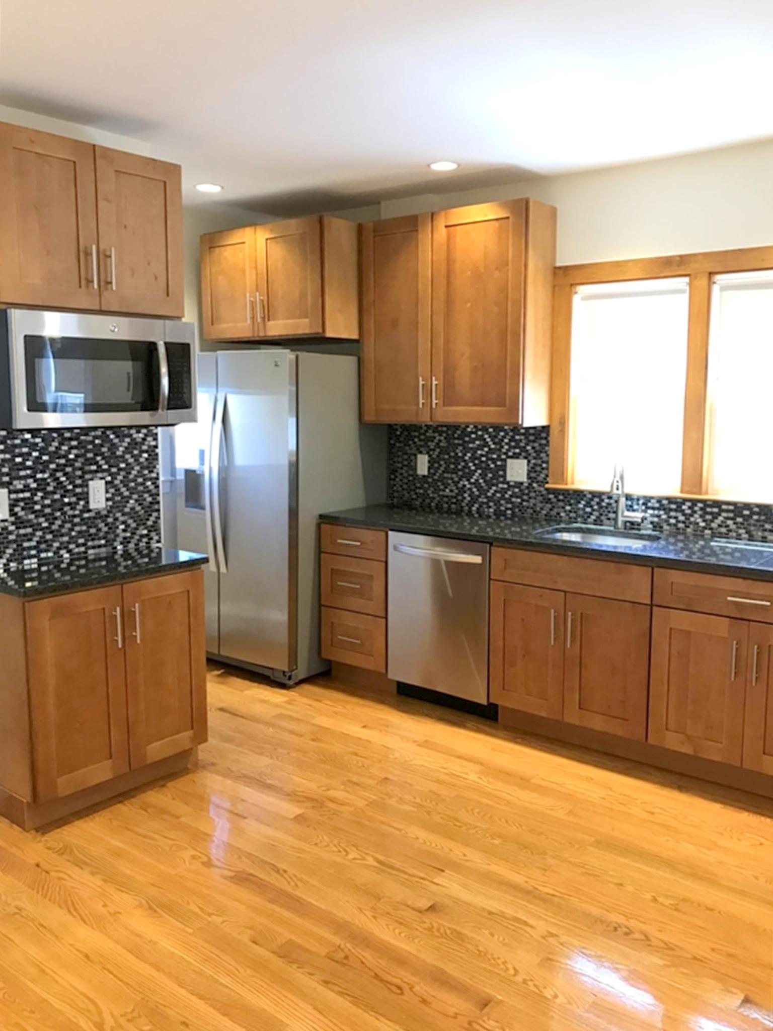 94 Bristol Rd, Medford