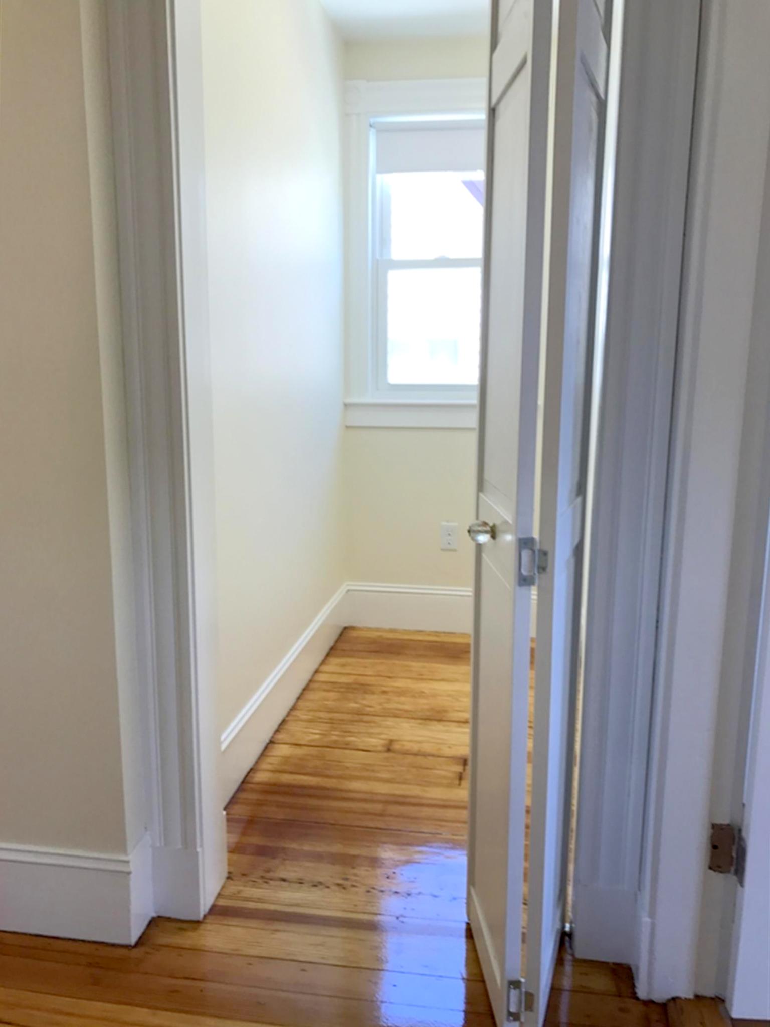 94 Bristol Rd, Medford