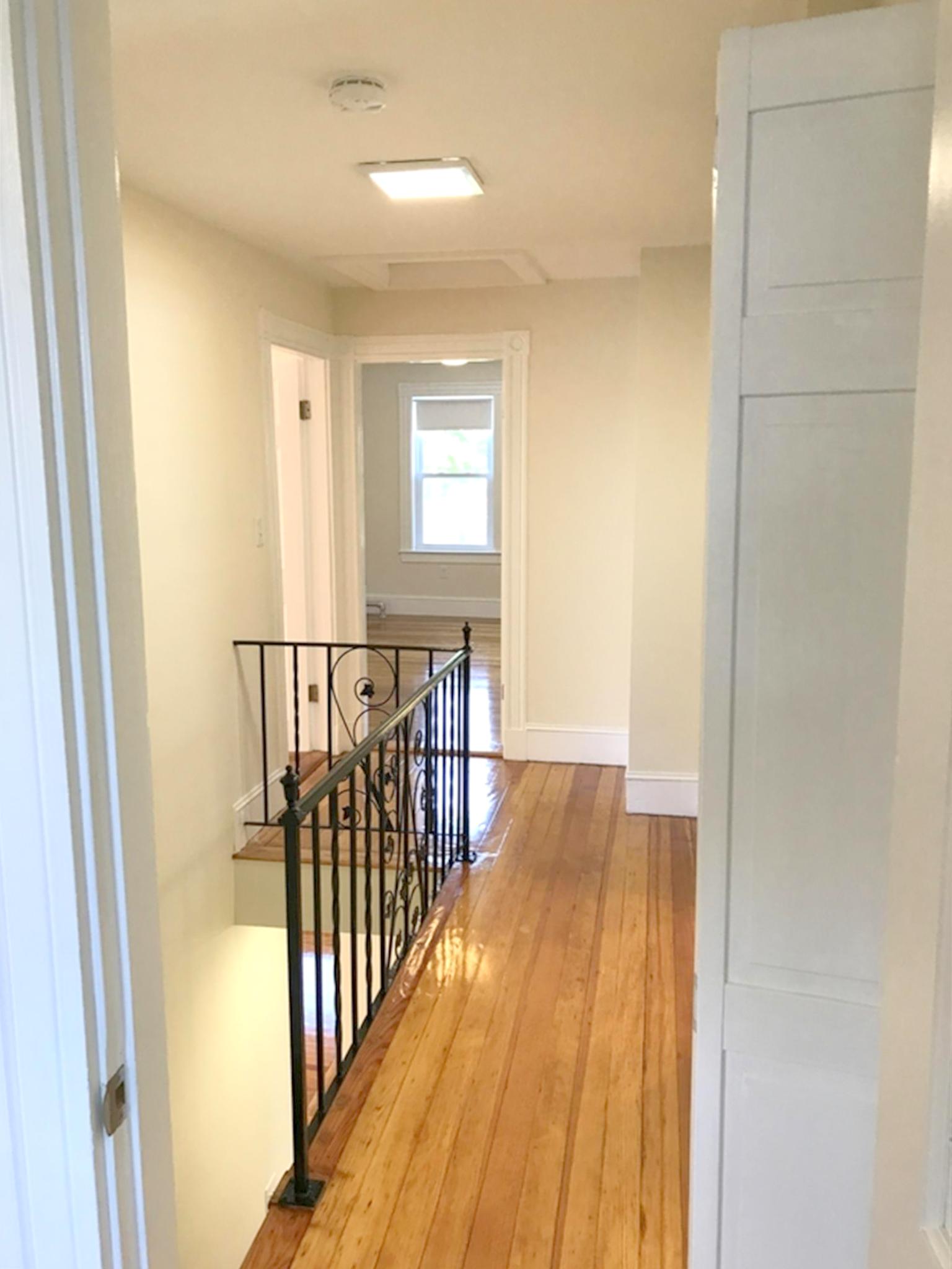 94 Bristol Rd, Medford