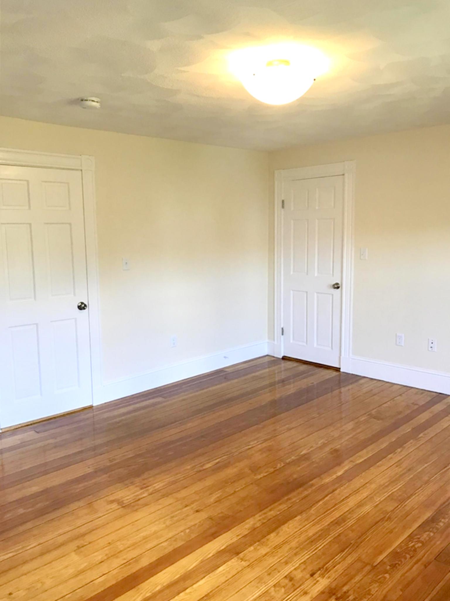 94 Bristol Rd, Medford