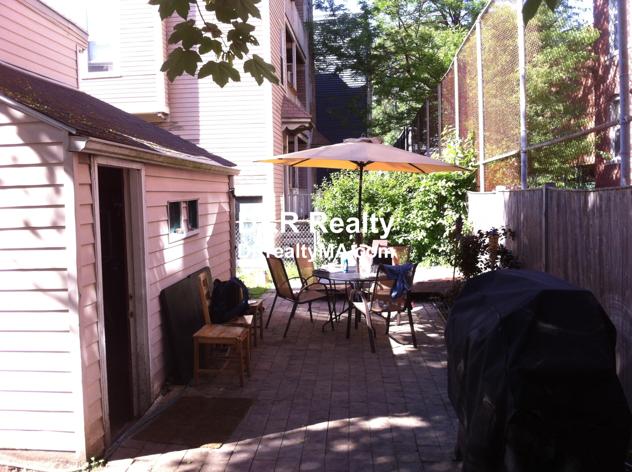 216 Norfolk St, Cambridgeport