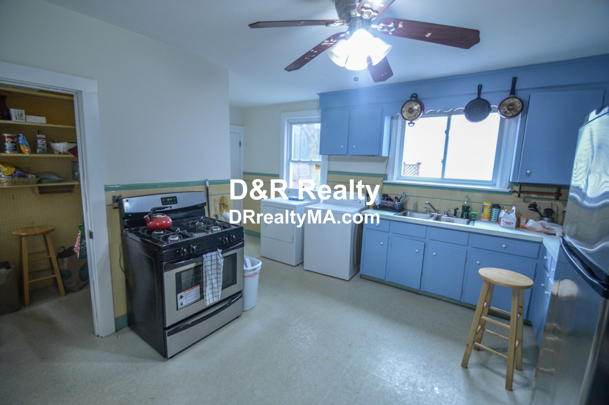 216 Norfolk St, Cambridgeport