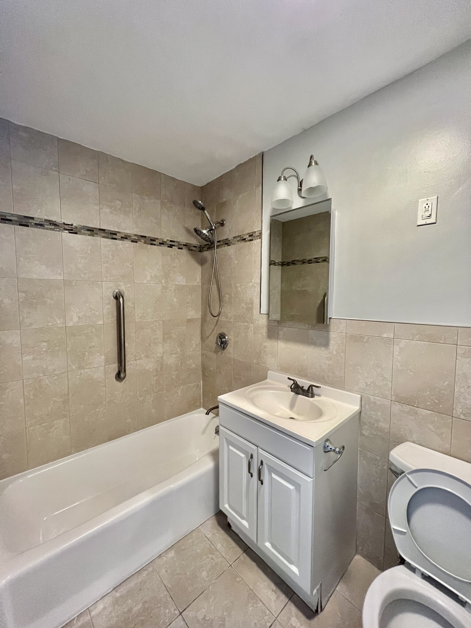 216 Saint Paul St, Brookline Village