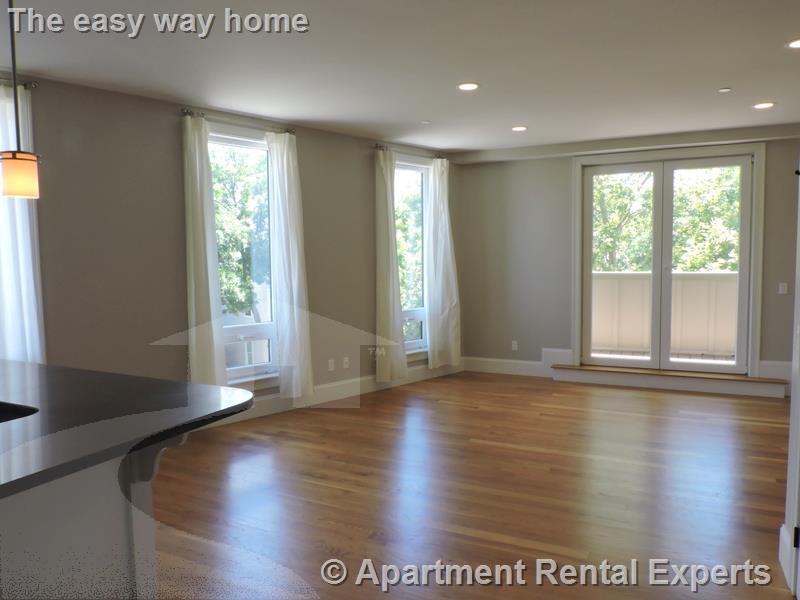 168 Hampshire St, Central Square