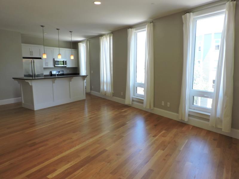 168 Hampshire St, Central Square