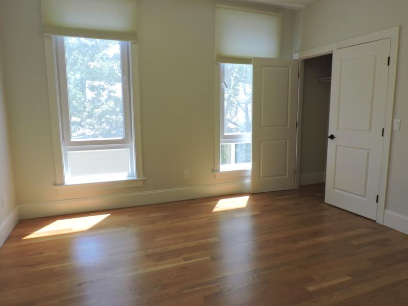 168 Hampshire St, Central Square