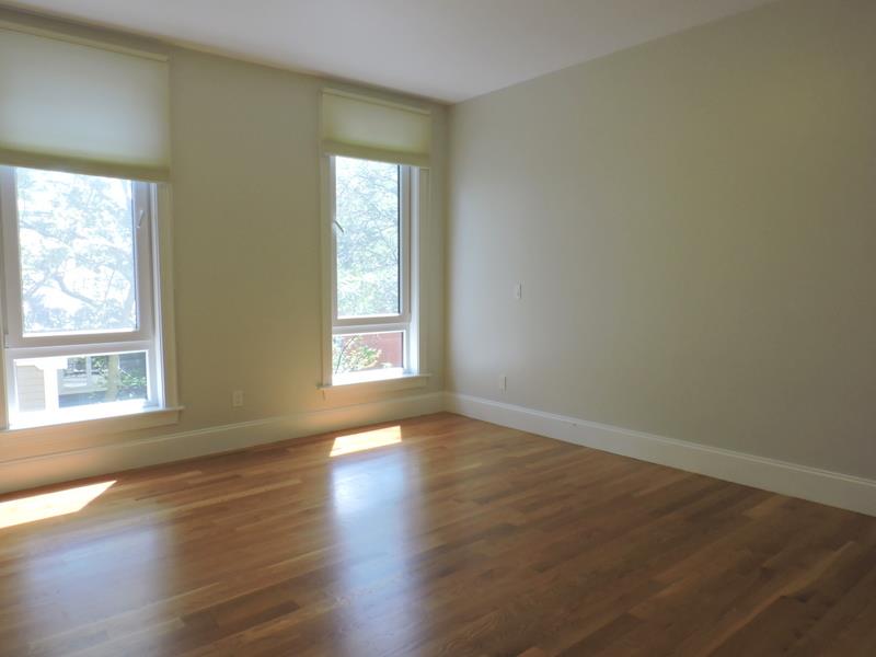 168 Hampshire St, Central Square