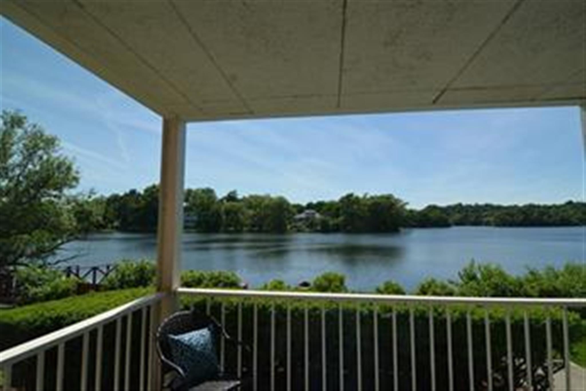 30 Hamilton Rd, Arlington