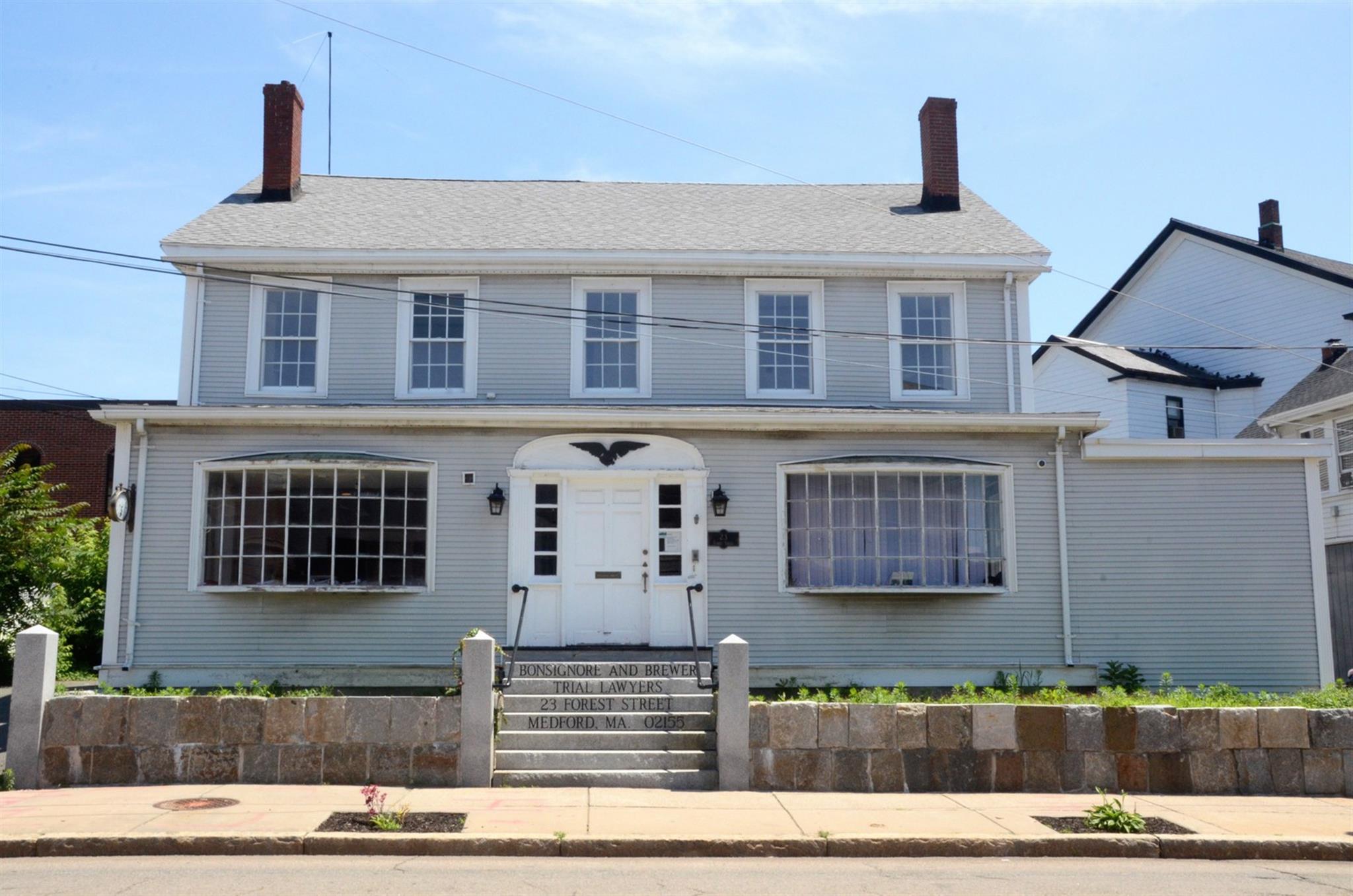 23 Forest St, Medford