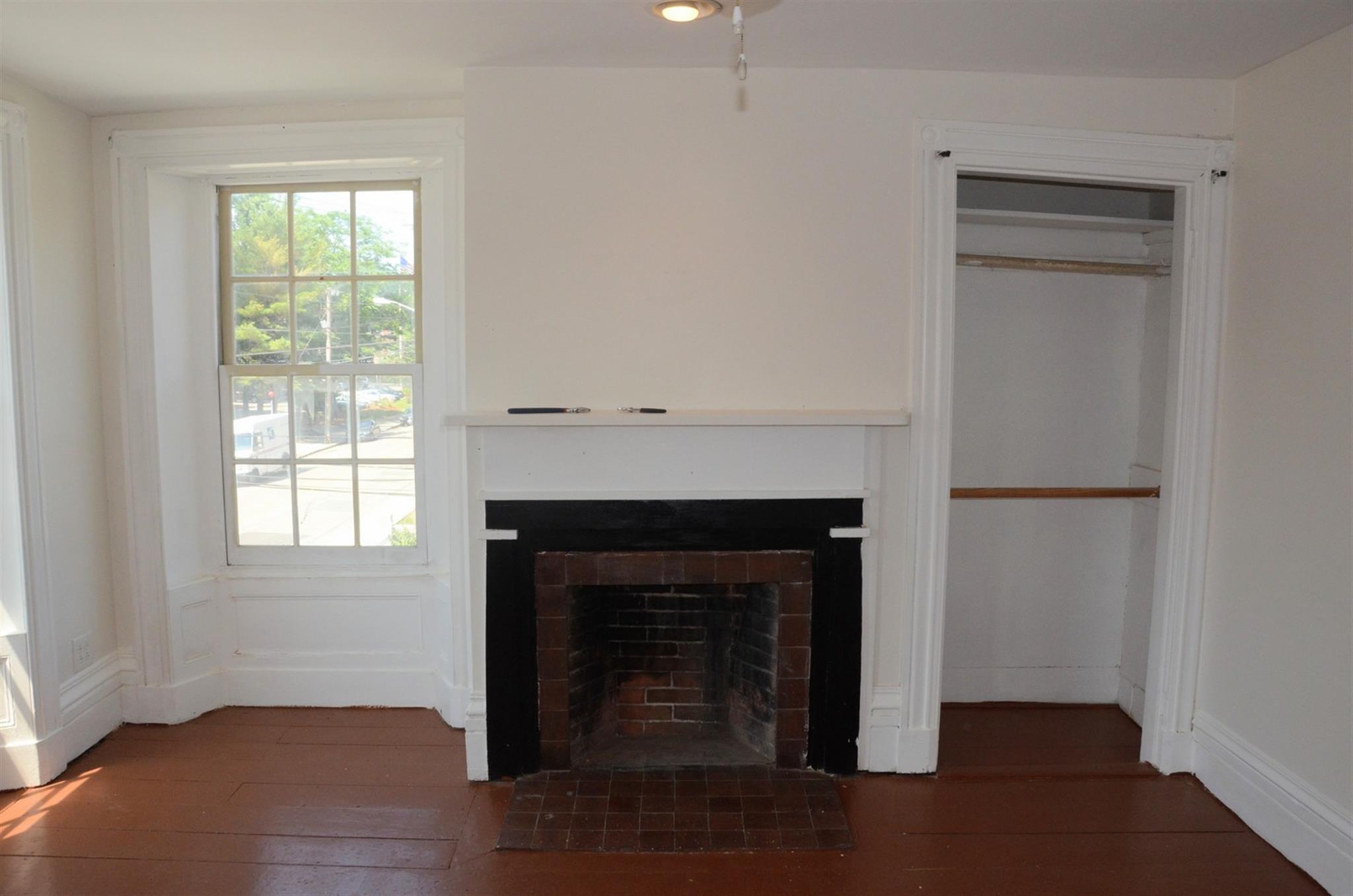 23 Forest St, Medford