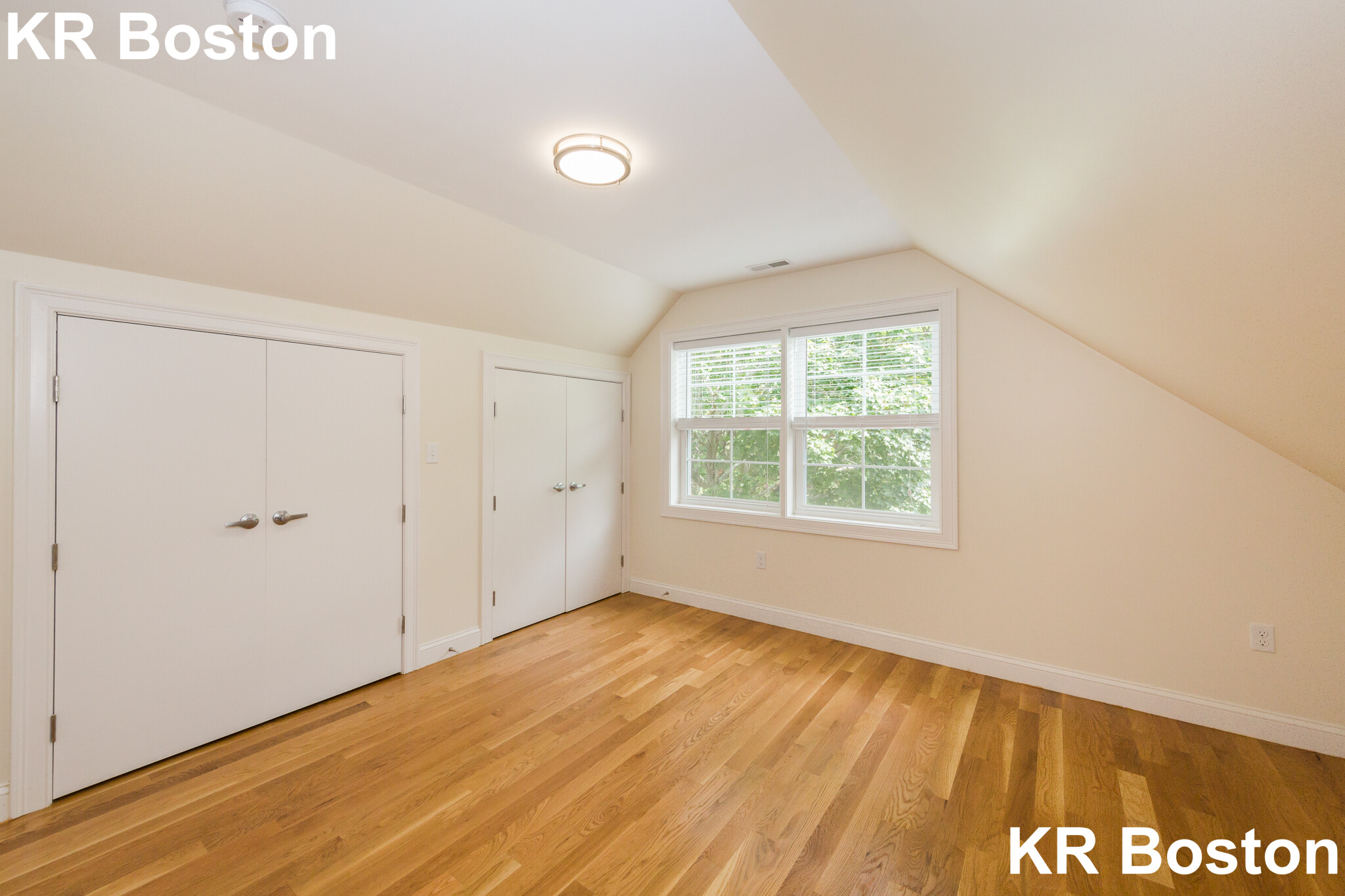 217 Arlington St, Medford