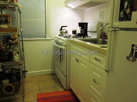 69 Raymond Ave, West Somerville