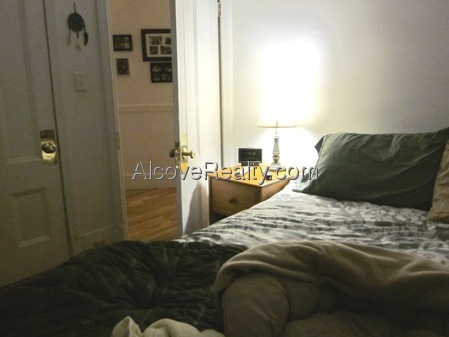 69 Raymond Ave, West Somerville