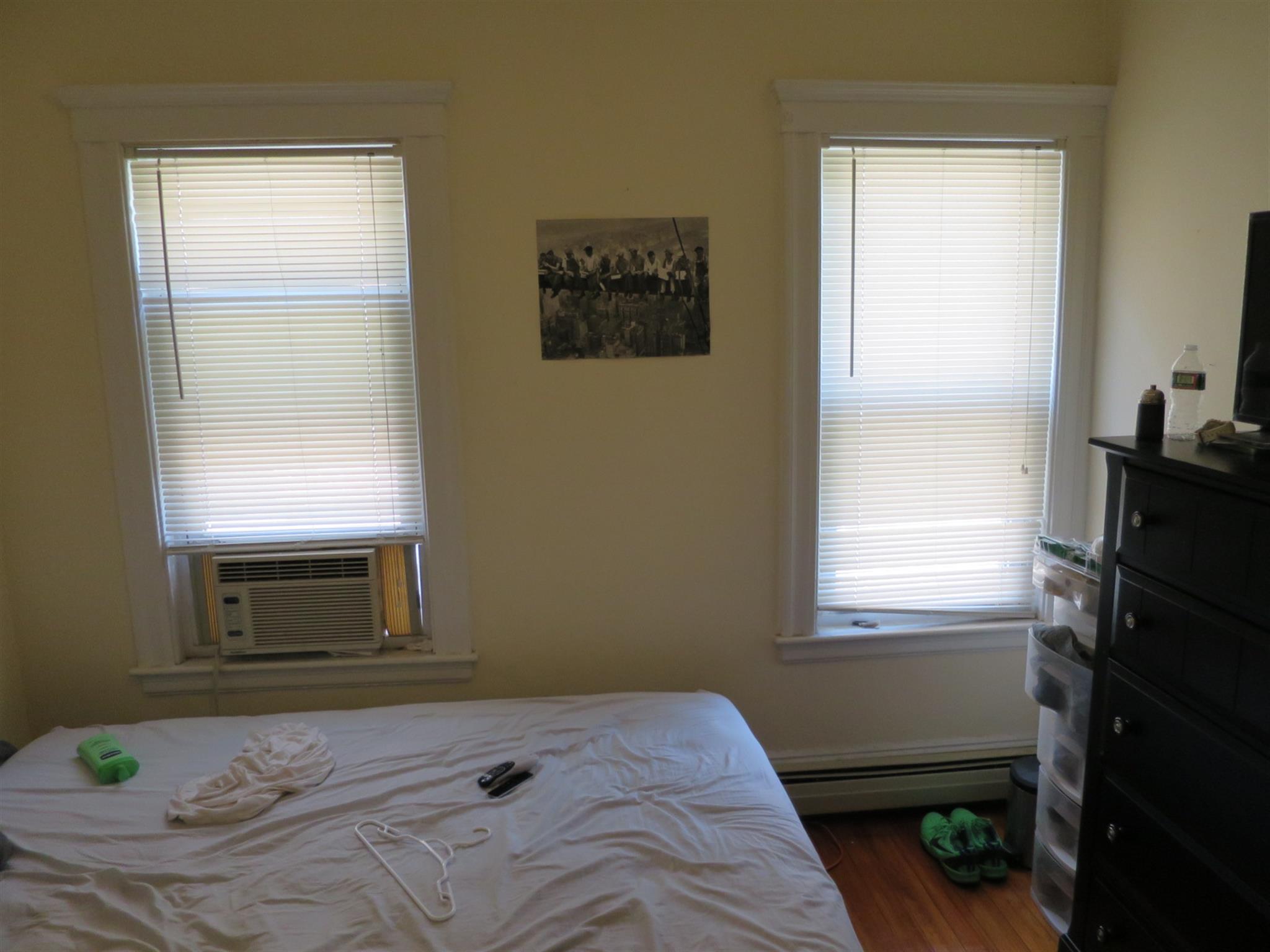 461 Broadway, Magoun Square