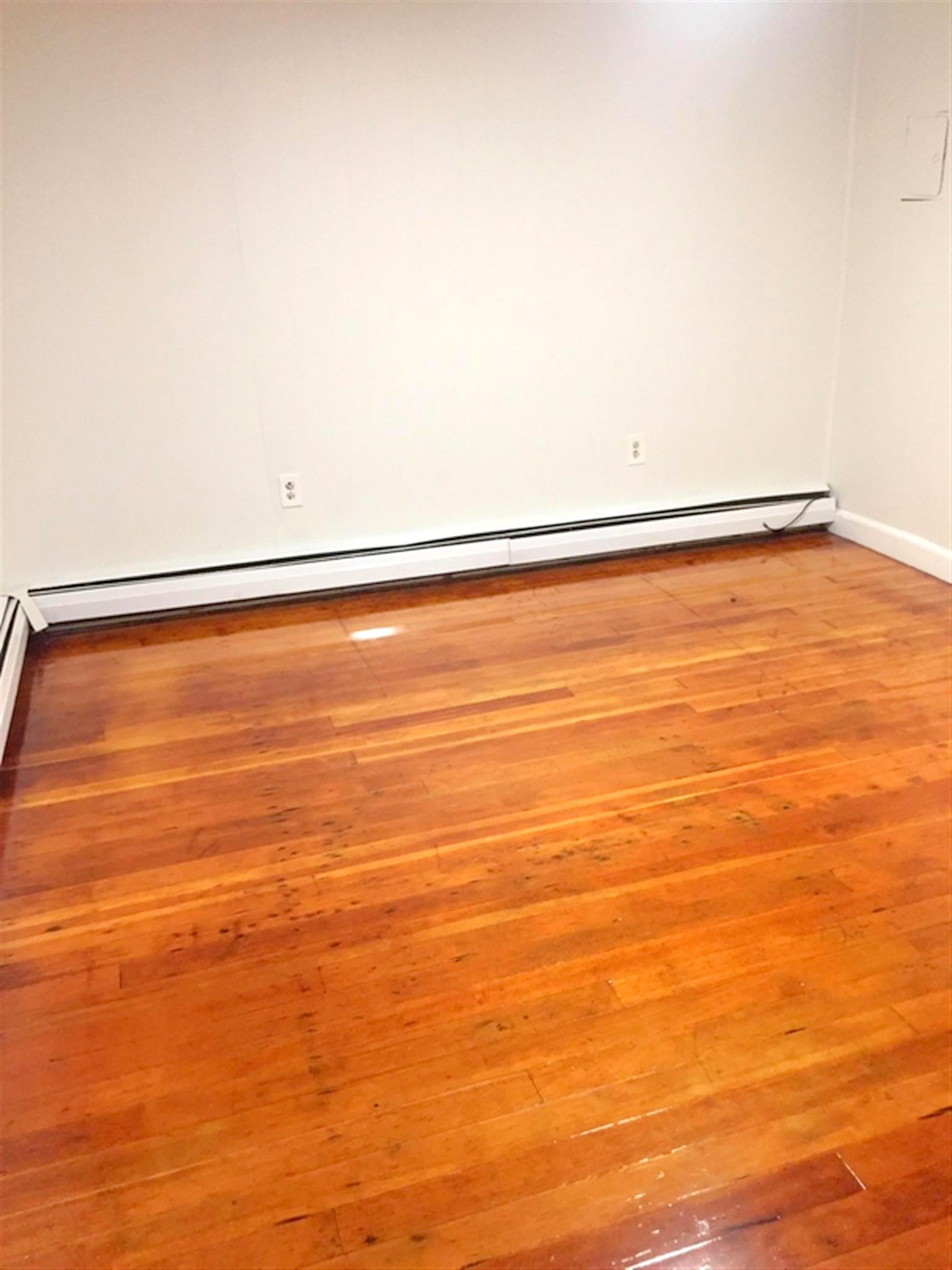 67 Putnam St, Gilman Square