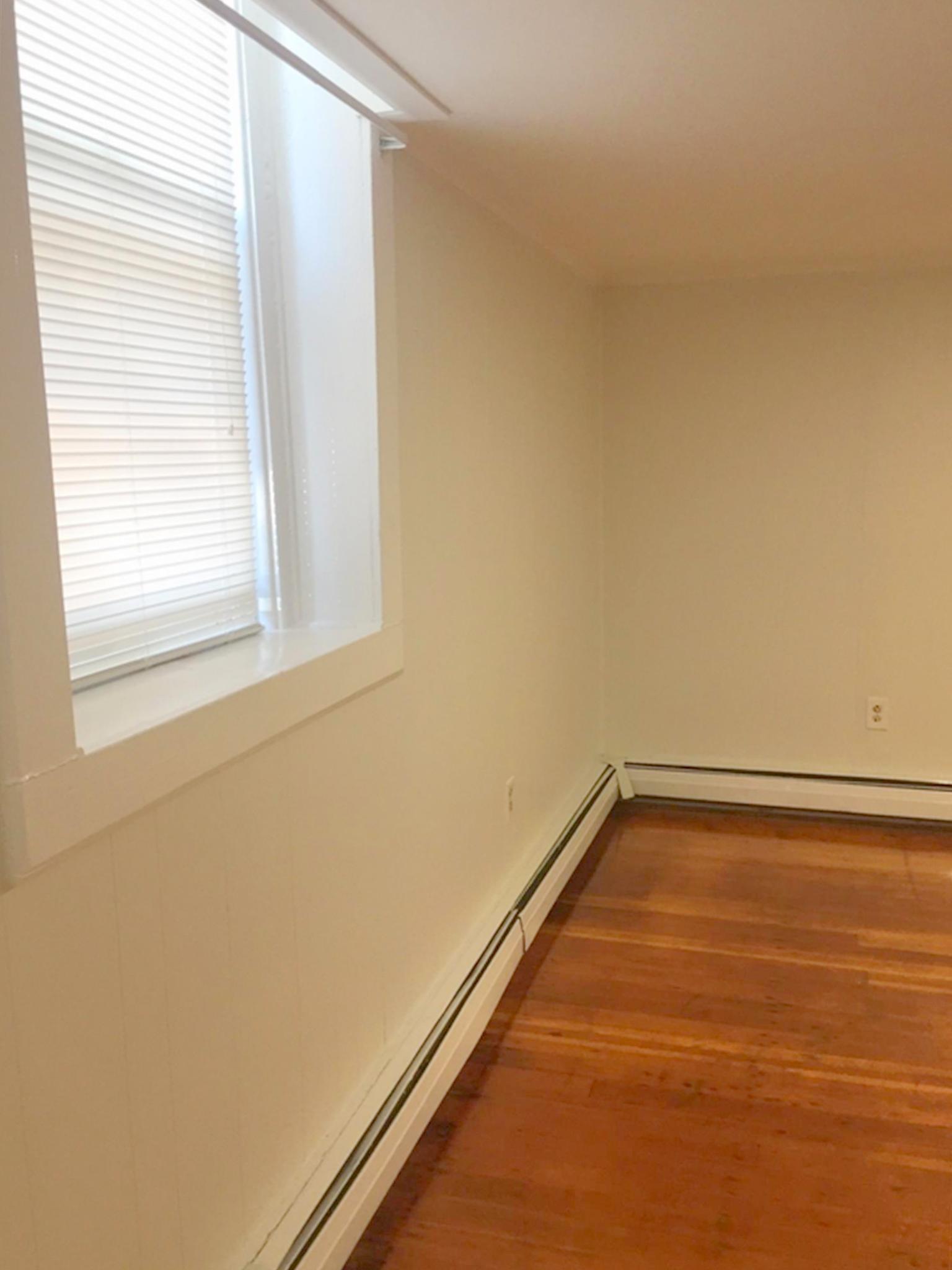 67 Putnam St, Gilman Square