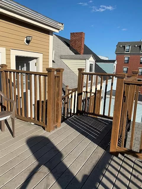 219 2nd St, South Boston