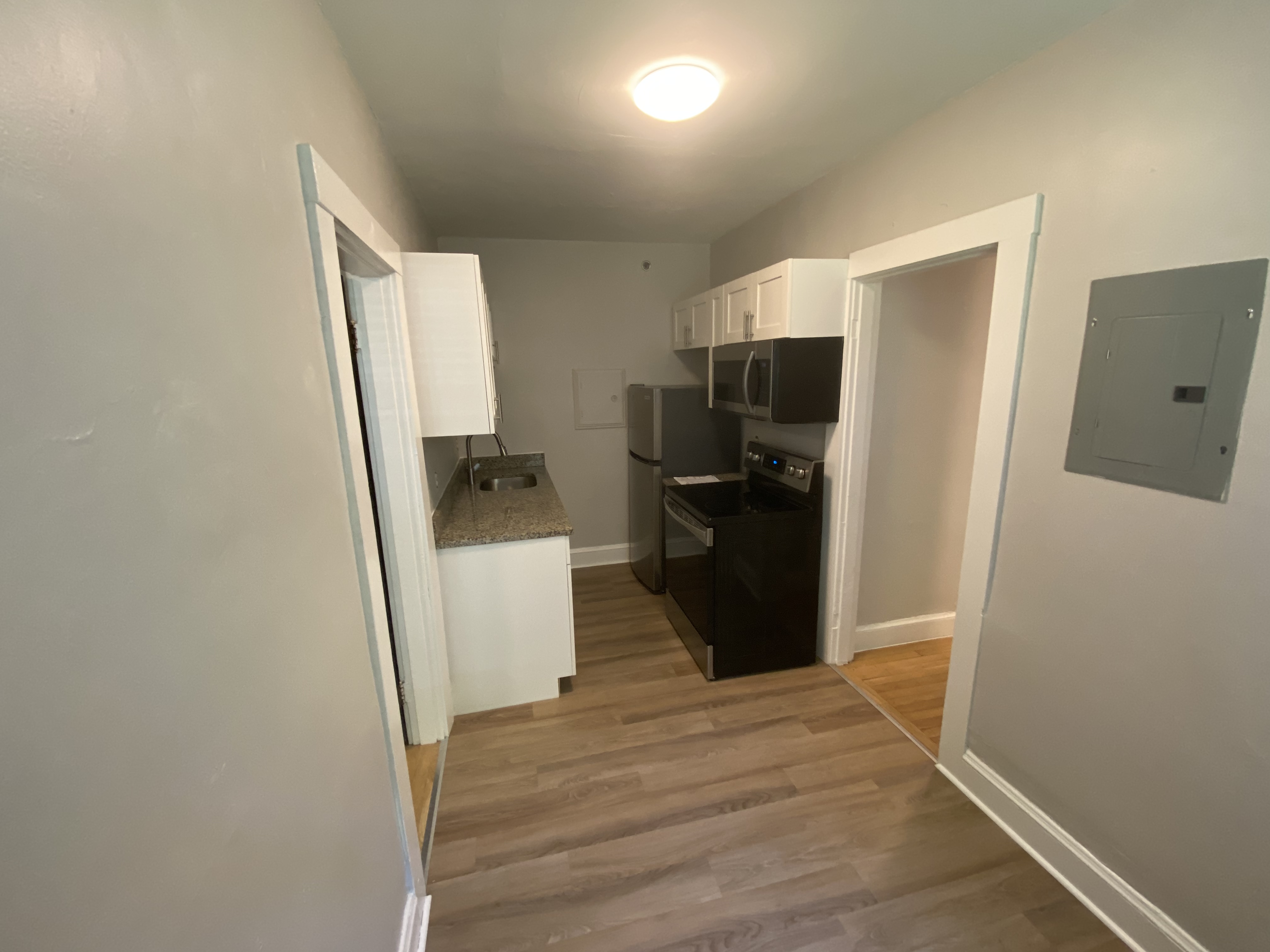 40 Butler Rd, Quincy