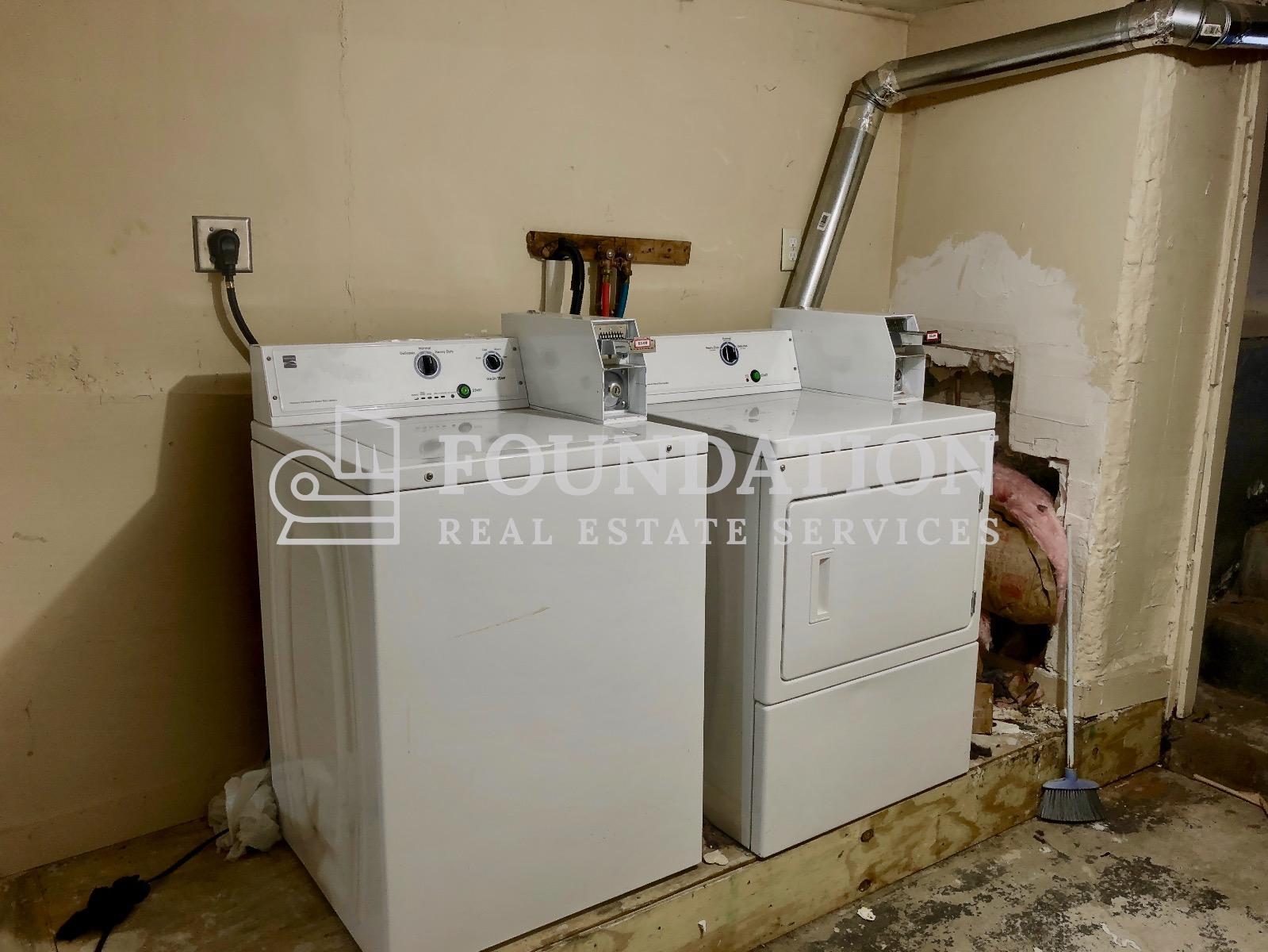 22 Chestnut Ave , #1, 1, Jamaica Plain