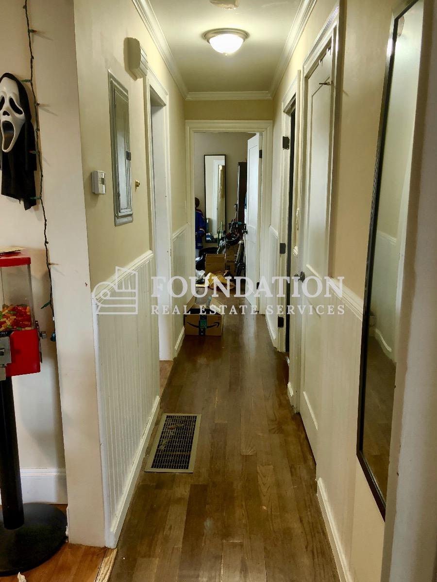 22 Chestnut Ave , #1, 1, Jamaica Plain