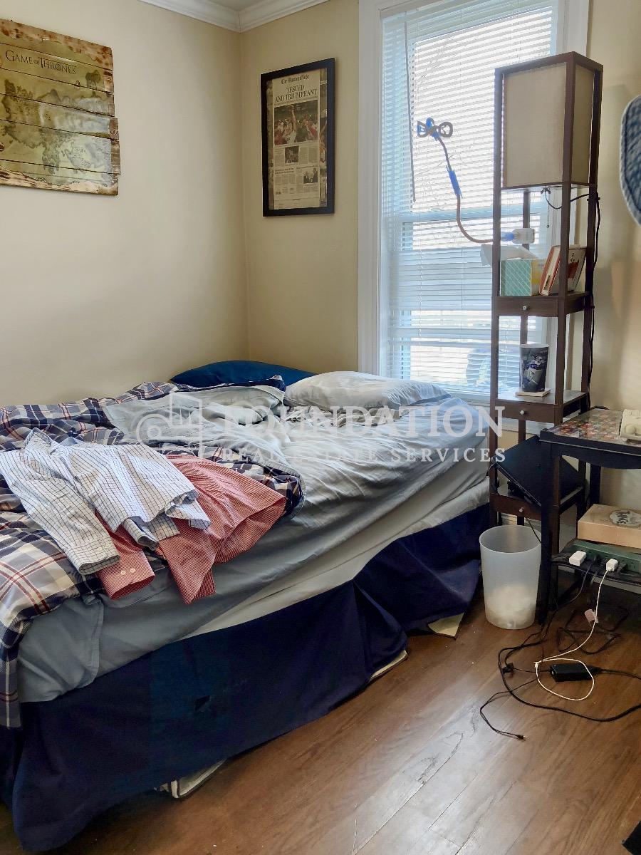 22 Chestnut Ave , #1, 1, Jamaica Plain