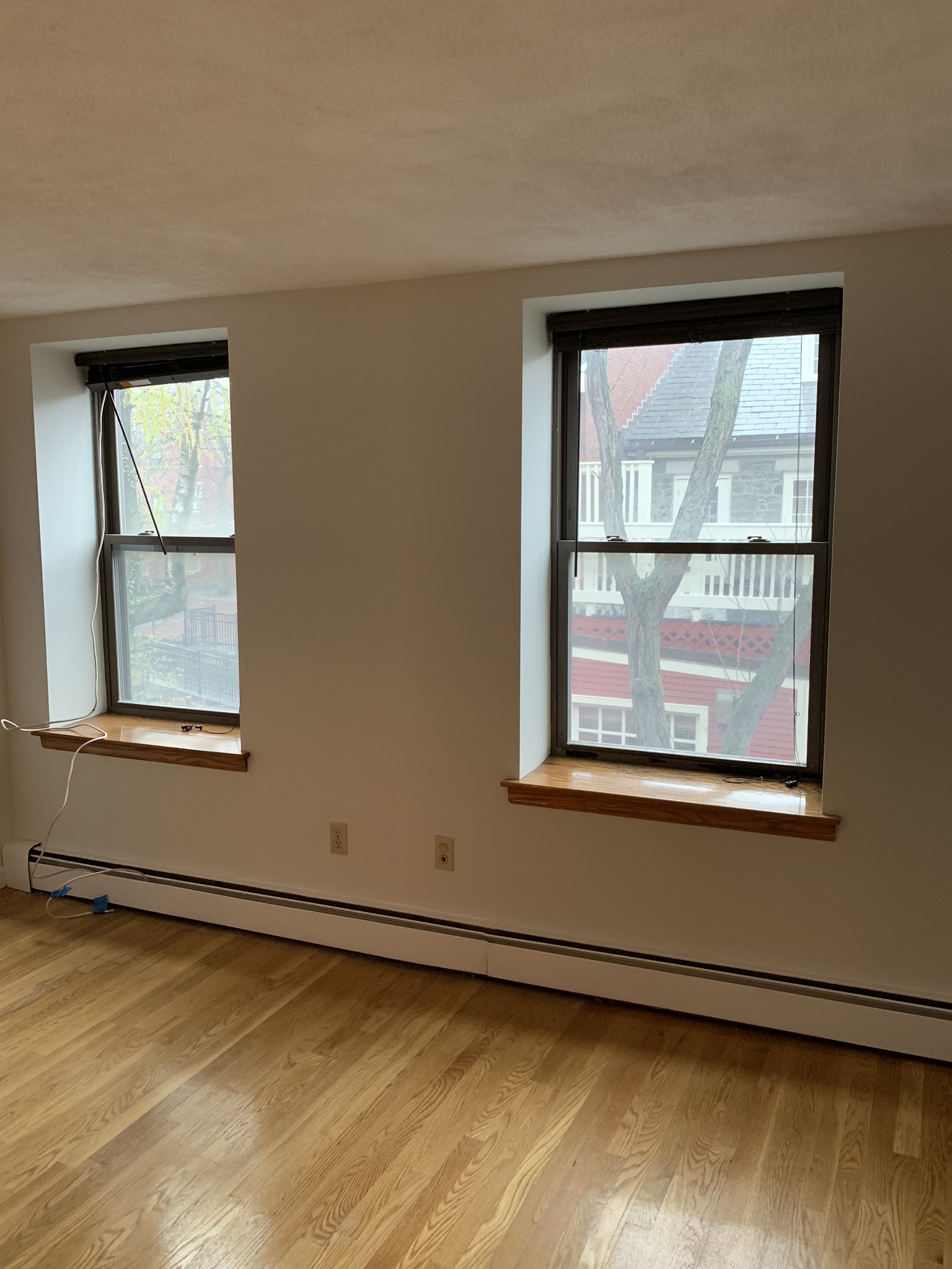 22 Main St, Charlestown