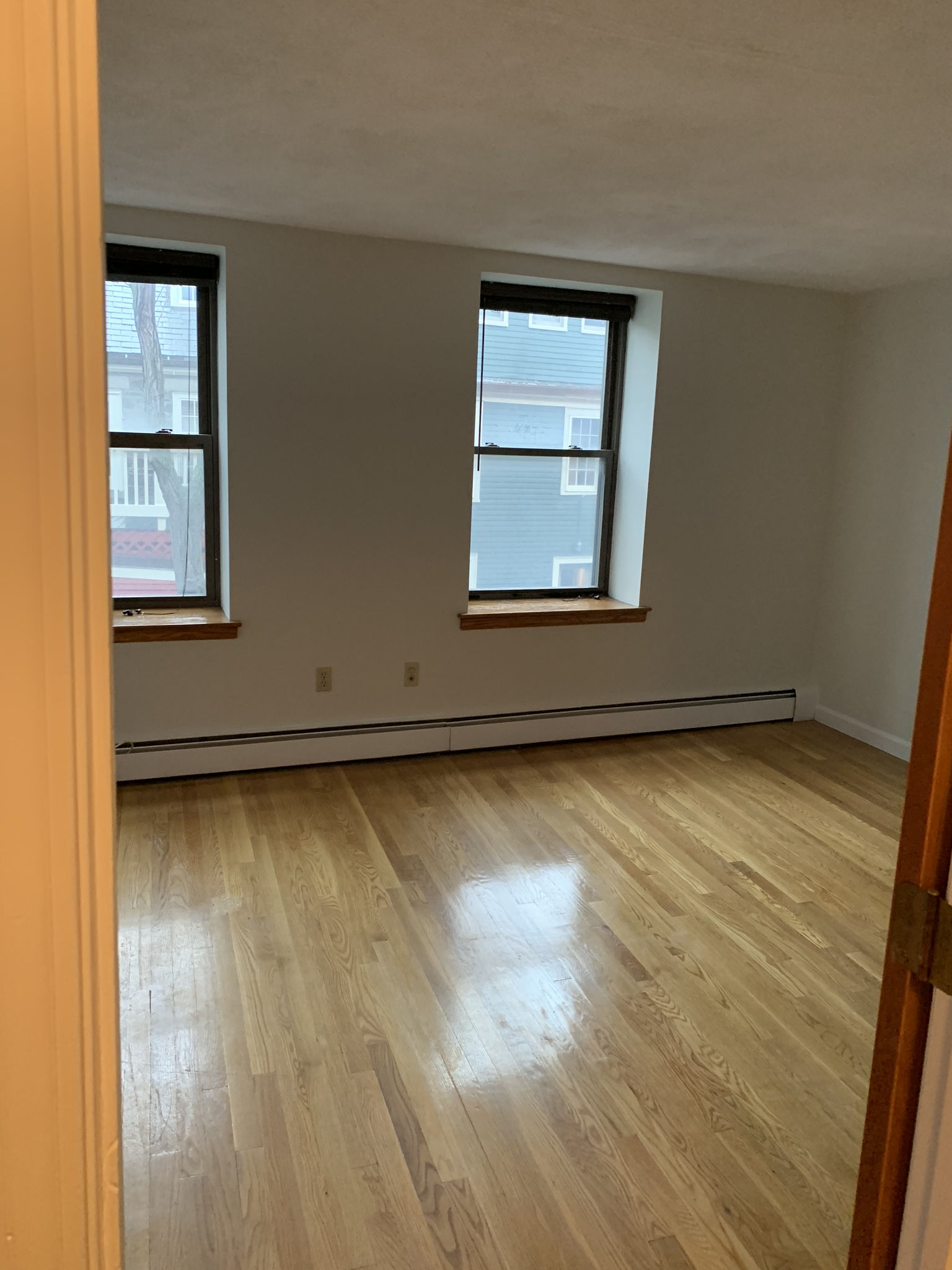 22 Main St, Charlestown