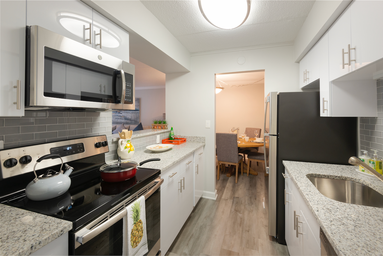 211 Kennedy Dr, Malden