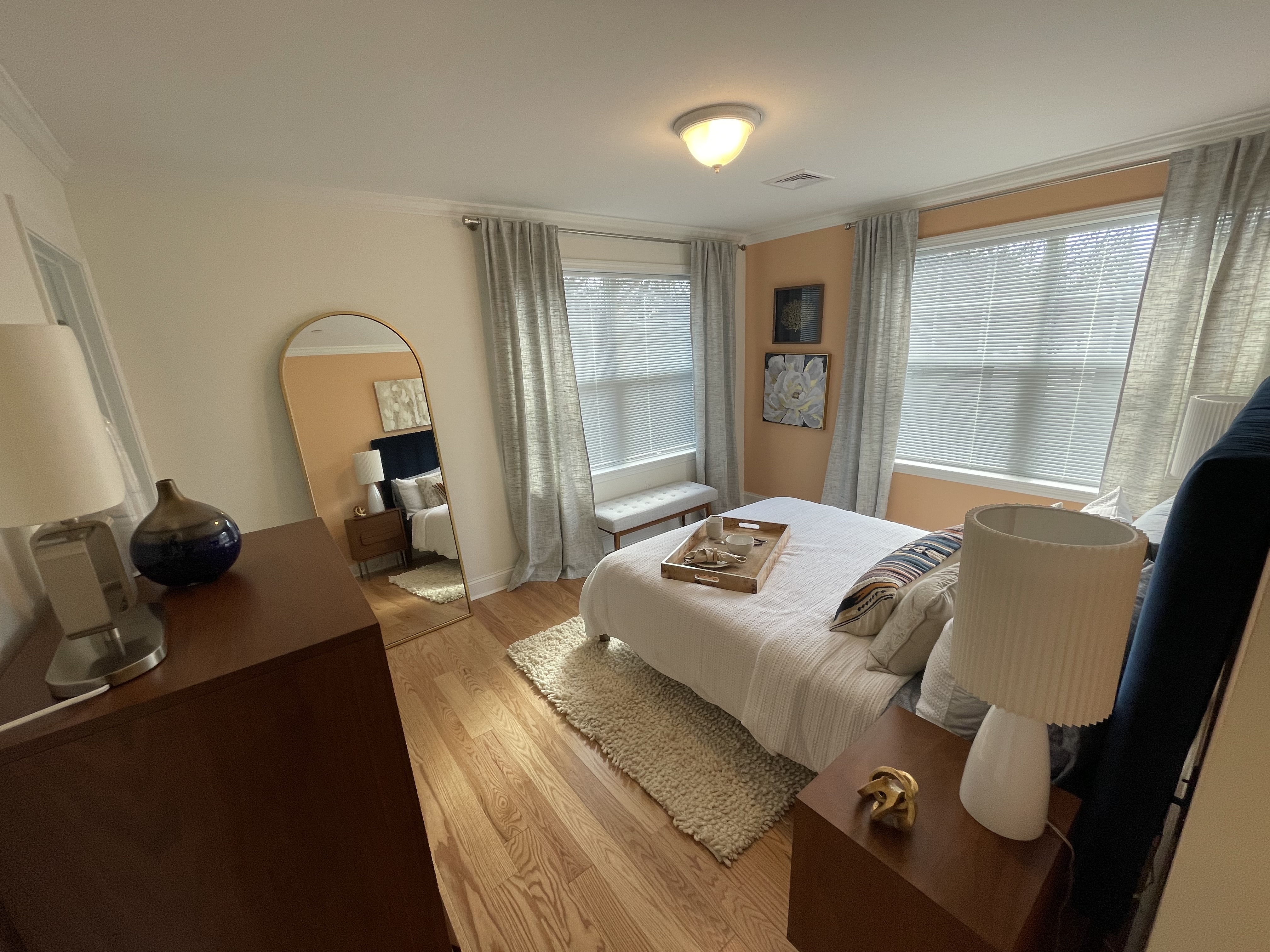 10 Thornton Rd, Chestnut Hill