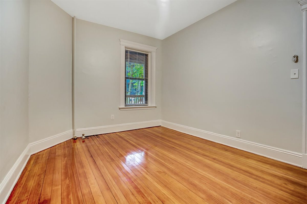 92 Corey Rd, Brighton