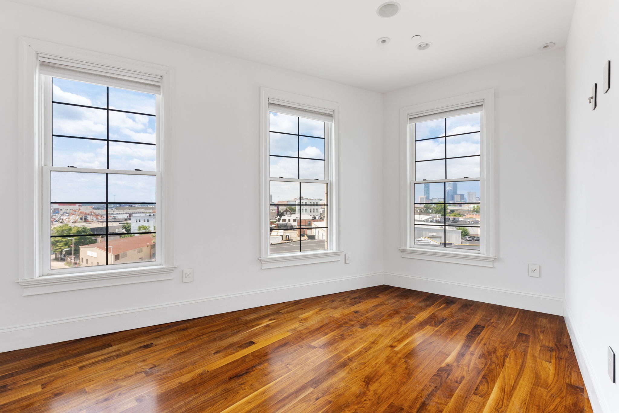 99 D St, South Boston